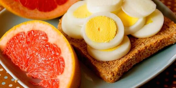 яйца и грейпфрут за отслабване