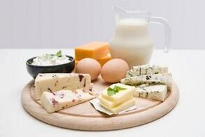 Яйца, нискомаслени млечни и ферментирали млечни продукти за протеинова диета